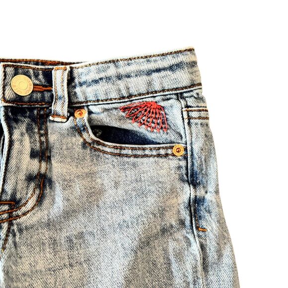 Cat & Jack Jeans Girls Medium Light Wash Girlfriend Stretch Embroidered Patches - Picture 5 of 6